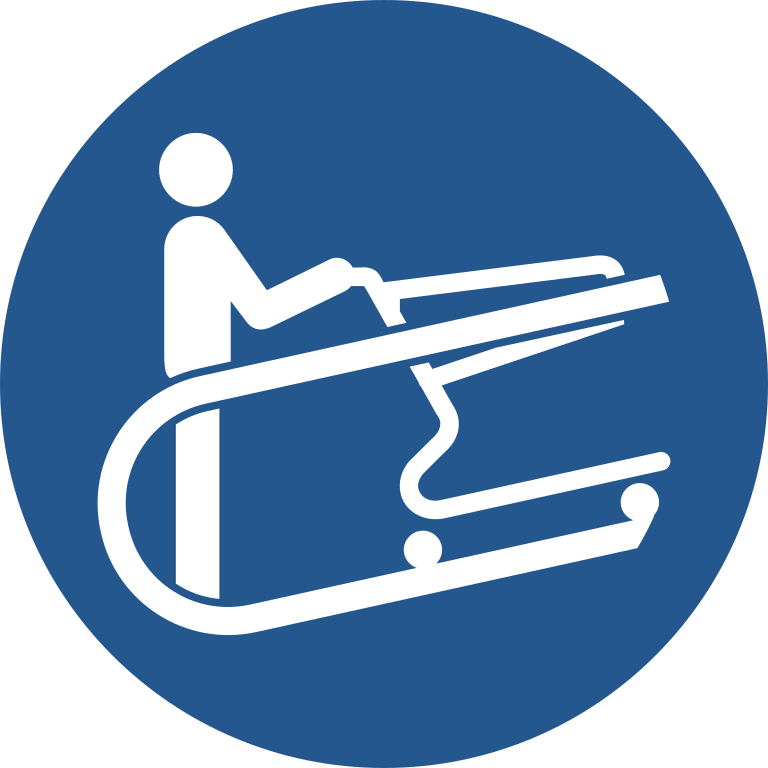 M060 Держитесь за ручку тележки/Hold the trolley handle